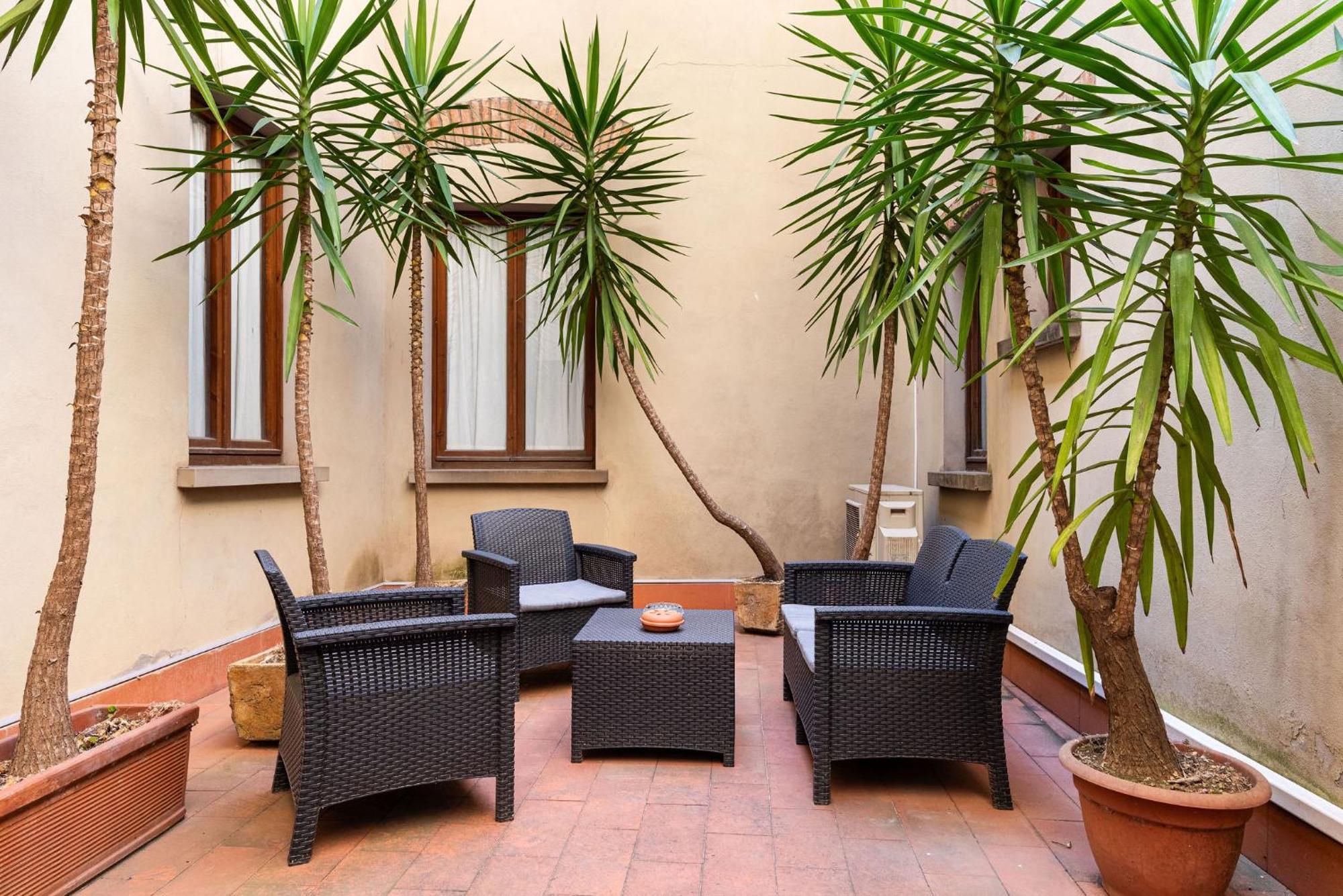 Signoria Apartment With Patio Floransa Dış mekan fotoğraf